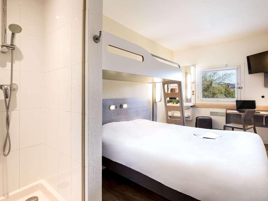 Ibis Budget Frejus Saint Raphael Capitou A8 Экстерьер фото